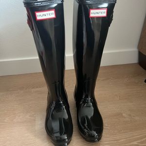 Hunter Original Tall Gloss Rain Boots Size 5M